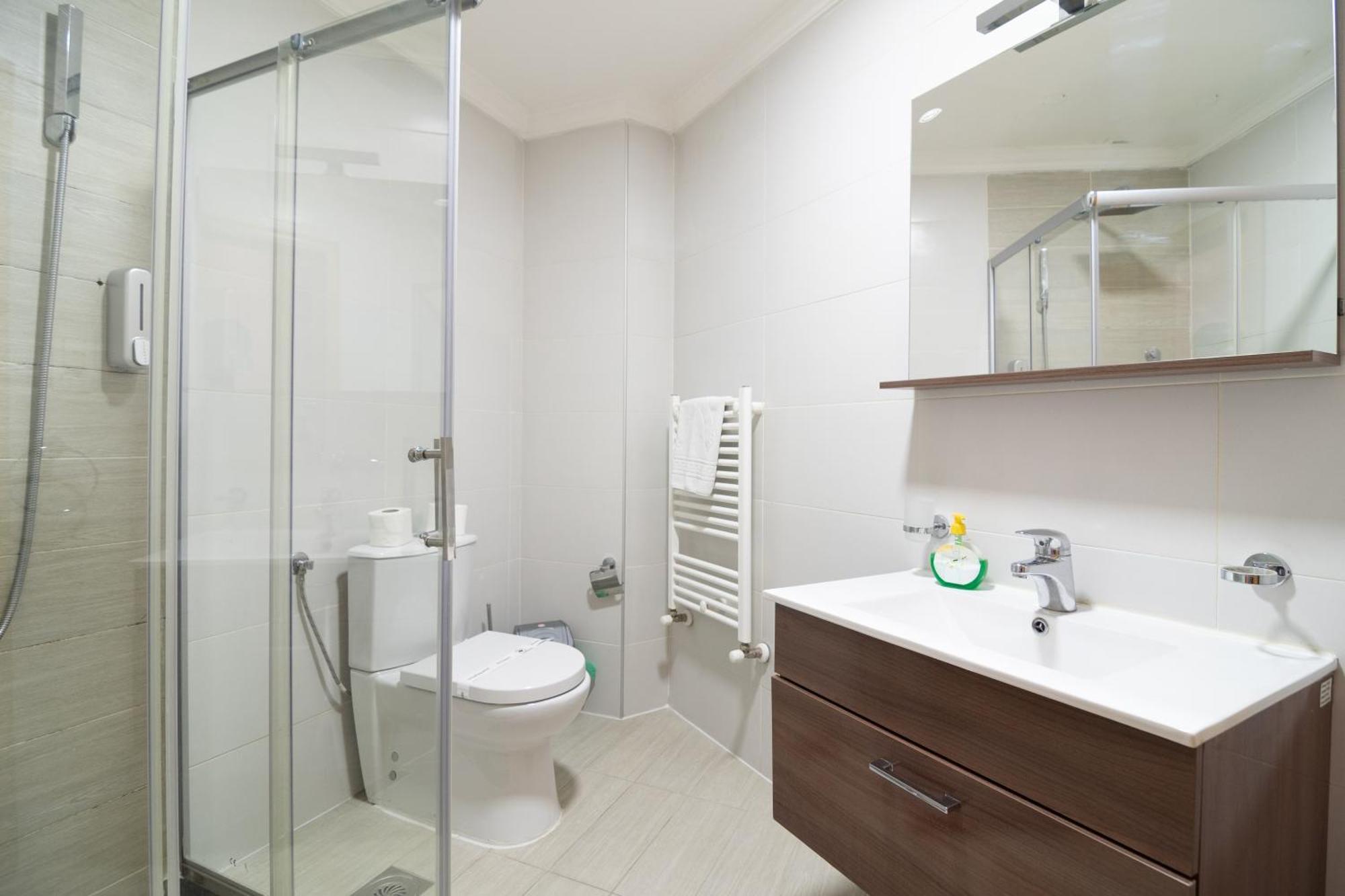 The One Apart Hotel Luxury Suites & Apartments Skopje Exterior foto